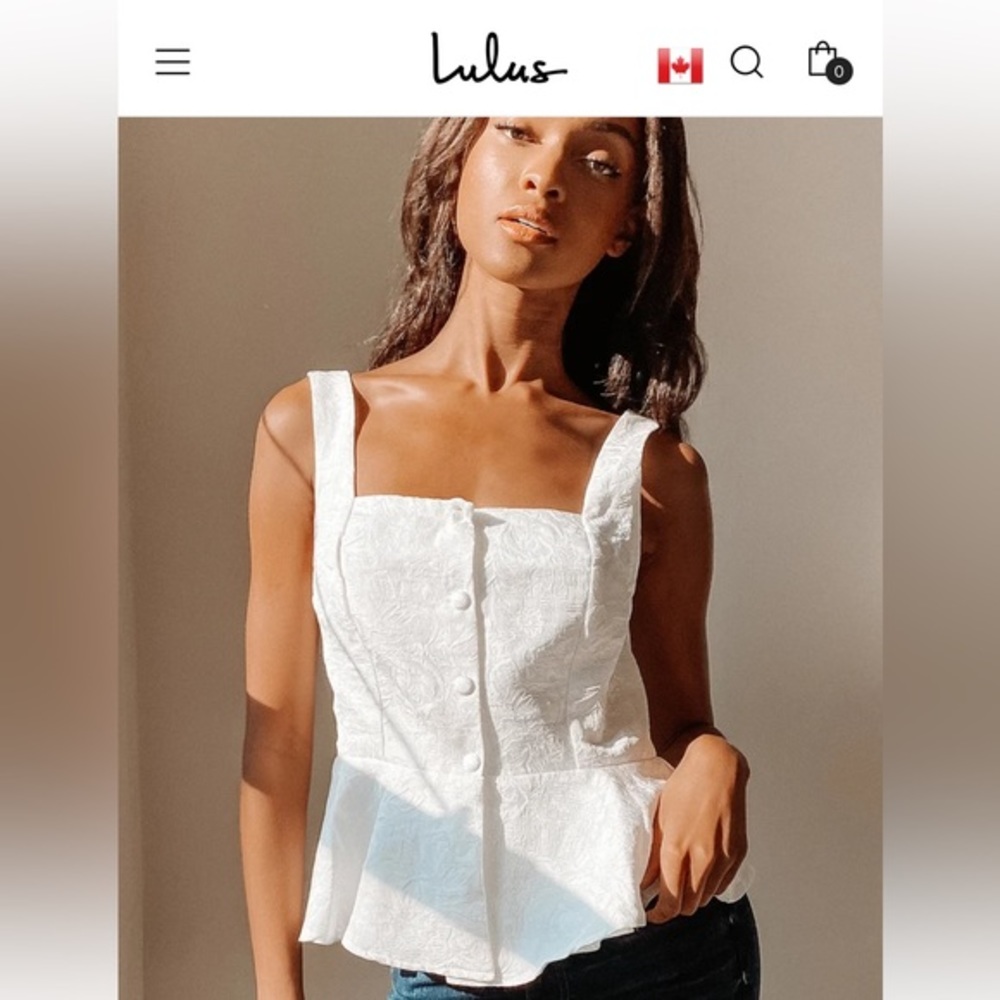 BNWT Poised and Proper White Jacquard Button-Up Peplum Top